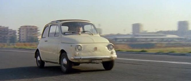 Giovannona Coscialunga Fiat 500