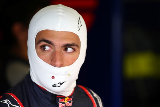 F1 | Sainz costa 8 milioni di dollari, Renault ci pensa