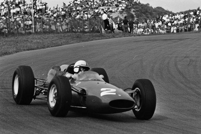 foto8_surtees_ferrari__dutchgrandprix_1964