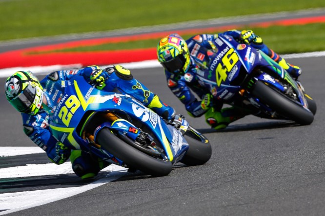 29-andrea-iannone-ita_gp_6921.gallery_full_top_fullscreen (Custom)