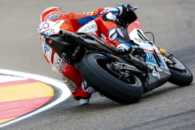 04-andrea-dovizioso-ita_gp_6514.gallery_full_top_fullscreen (Custom)