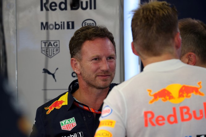 F1 | Horner: “Chi accusa Verstappen ha bisogno di un controllo della vista”