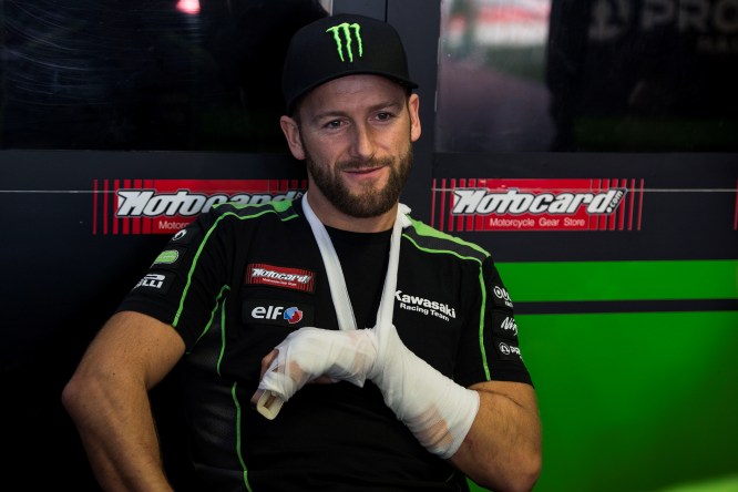 WSBK | Tom Sykes operato alla mano infortunata