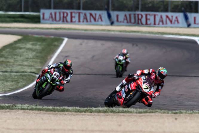 WSBK | Round #12 Jerez: sfida Sykes – Davies per il 2° posto