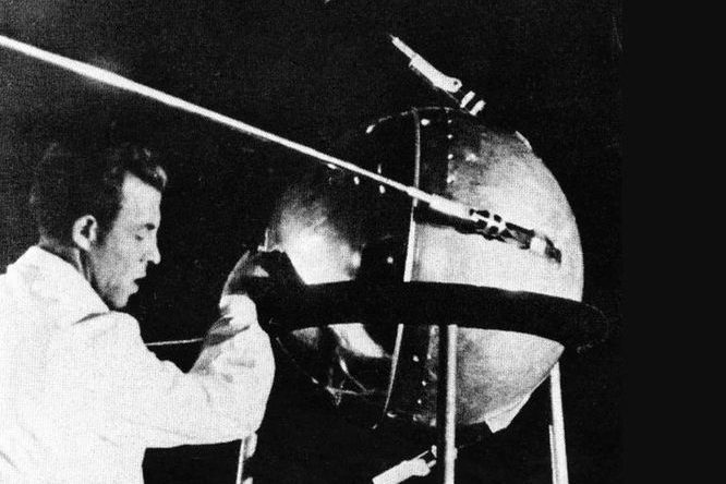 4 ottobre 1957 volava lo Sputnik