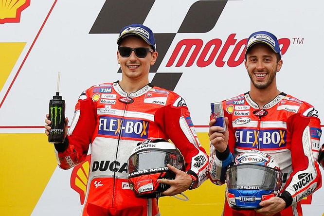 dovizioso_lorenzo_zarco-2.gallery_full_top_fullscreen