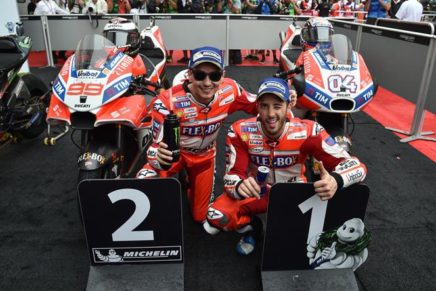 Dovizioso e Lorenzo festeggiano la doppietta Ducati