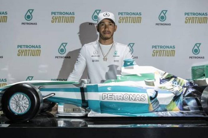 F1 | Hamilton e i ‘Paradise Papers’: “Non sono distratto”