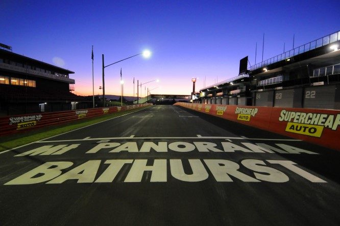 Bathurst 12 Hour 2012, 24-26 February, Bathurst, Australia