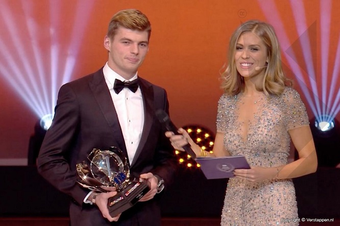 Verstappen premiazione FIA Parigi 2017