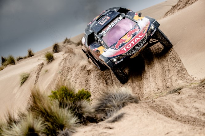 Sainz Peugeot DKR3008 Sakar 2018