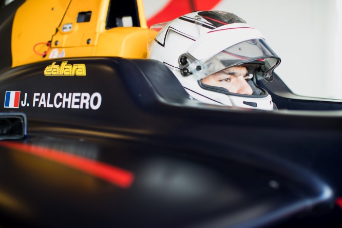 GP3 | Falchero passa ad Arden