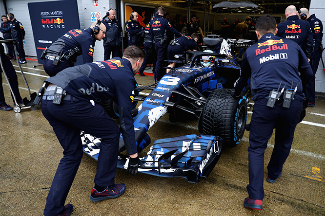 Aston Martin Red Bull Racing RB14 Special Edition livery