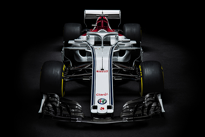 Sauber C37: a scuola da Ferrari, Mercedes e Force india