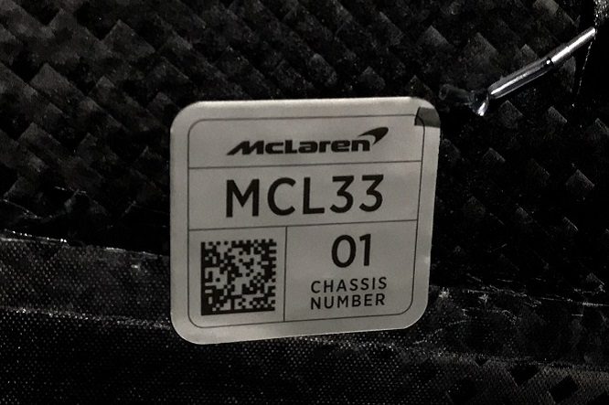 McLaren MCL33