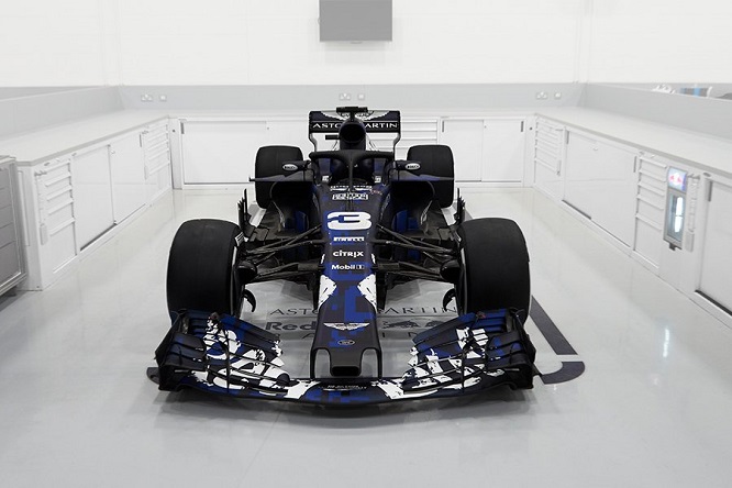 Red Bull RB14 presentazione foto 3