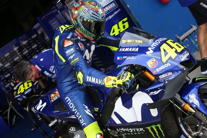 Test-Buriram-2018-Day-2-Yamaha-Rossi (4)