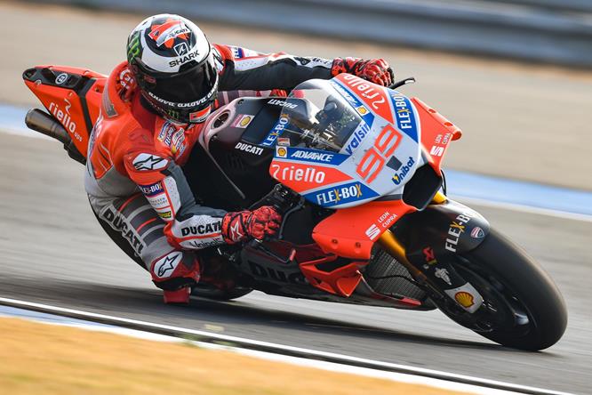 Test-Buriram-2018-day-3-Ducati-Lorenzo (1)