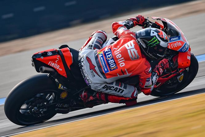 Test-Buriram-2018-day-3-Ducati-Lorenzo (5)