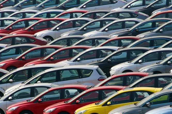 Mercato auto, novembre mese positivo