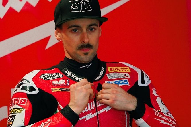 WSBK | Laverty in BMW, Razgatlioglu in Yamaha