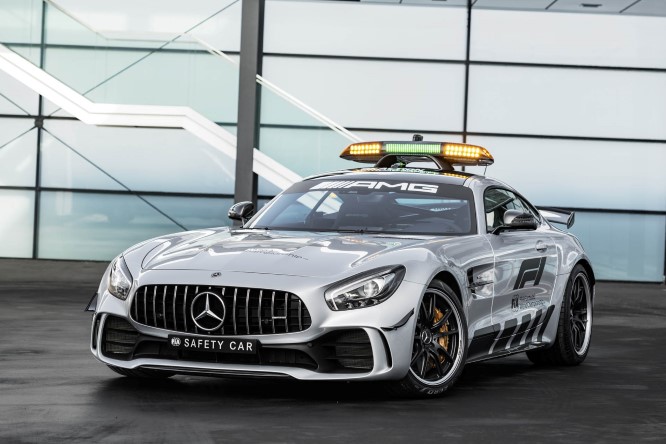 Mercedes AMG GT R, la più potente Safety Car di sempre