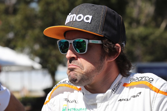 Alonso snobba la lotta per il settimo posto