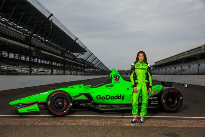 Indycar | Livrea verde per Danica Patrick a Indianapolis