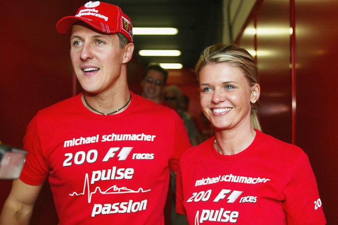 Corinna Schumacher: “Michael un combattente, non si arrenderà”