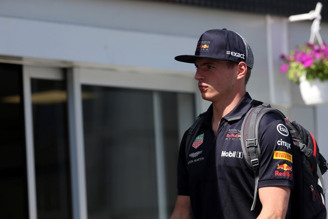 Verstappen riparte dopo Shanghai: “Ho avuto troppa voglia di vincere”