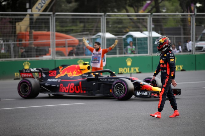 F1 | Quel pasticciaccio brutto di Verstappen: in fumo un capitale di punti