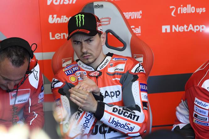 MotoGP | Lorenzo: “Non riesco a essere costante per molti giri”