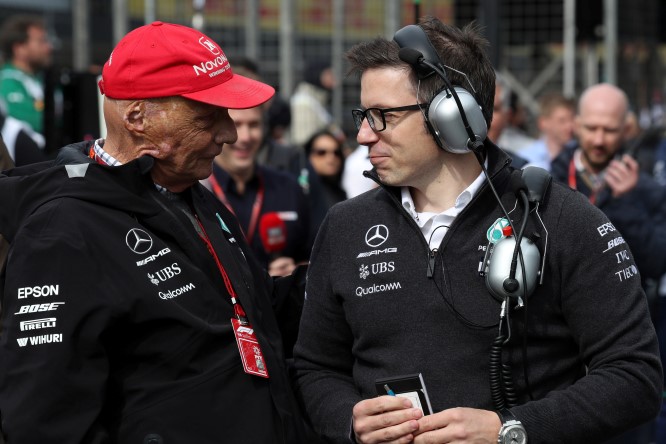 Wolff: “Lauda mi manca, ma siamo costantemente in contatto”