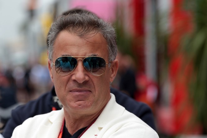 Alesi: “Stanno ammazzando la F1”