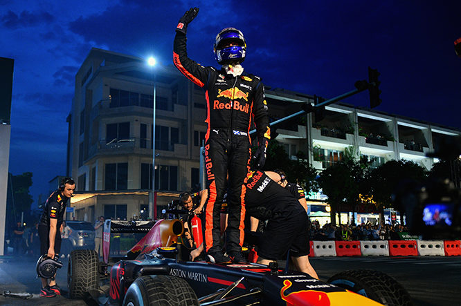 Red Bull Racing Vietnam Show Run