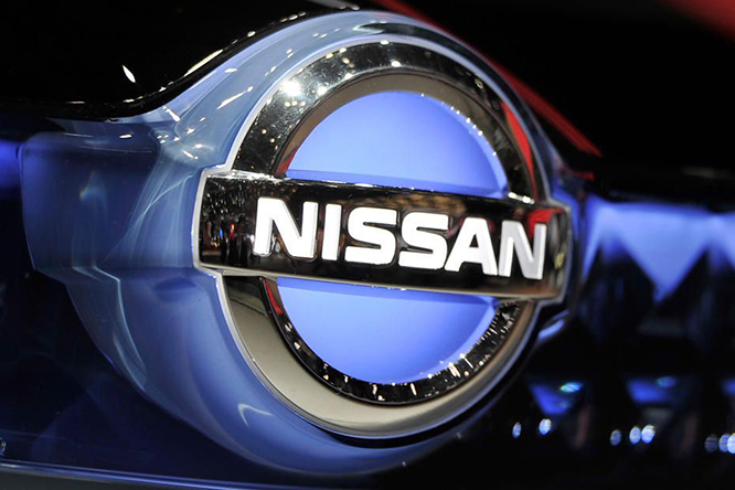 Nissan, rinviata chiusura impianto di Barcellona