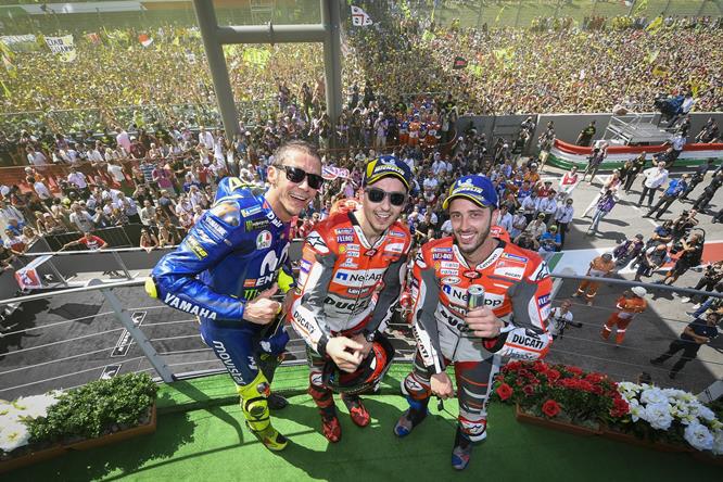 Lorenzo-Dovizioso-Rossi-podio-Mugello-2018