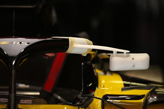 Renault: nuovi specchietti su Halo dopo il giro di vite FIA