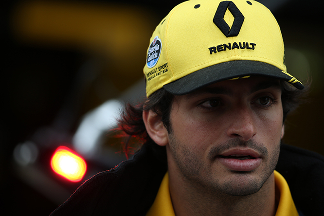 Sainz: “Sono pronto a sfidare anche Alonso”