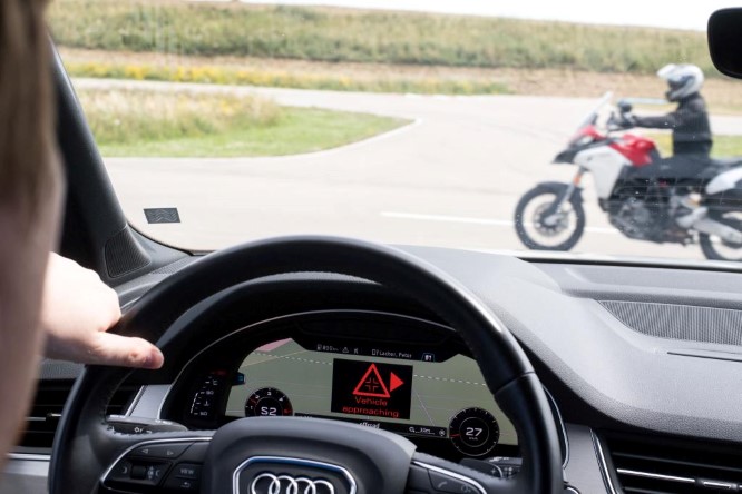 Ducati e Audi collegate a distanza per evitare incidenti