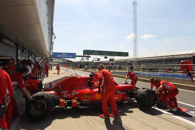 Mercedes si difende, ottimismo in casa Ferrari