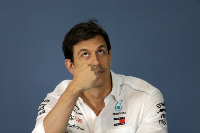 Wolff confessa: “Abbiamo pensato a Ricciardo per il 2019”