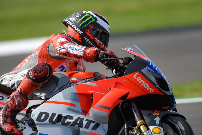 MotoGP | GP Gran Bretagna 2018, qualifiche: Lorenzo-Dovi, doppietta Ducati