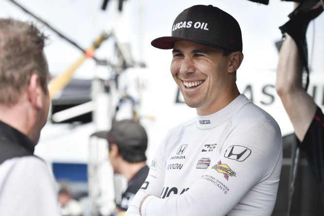 Wickens prosegue la riabilitazione sulla cyclette – VIDEO