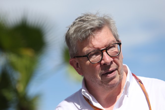 Brawn: “Verstappen non sa controllarsi”