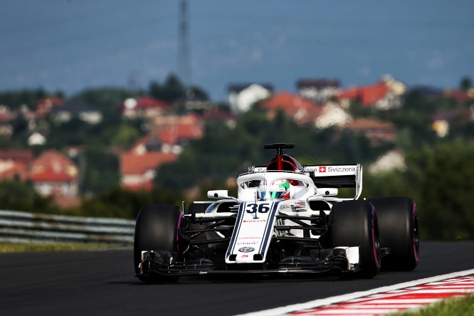 Giovinazzi on pole for second Sauber seat