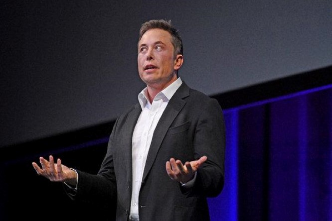 Tesla, Musk incontra due alti funzionari di Biden