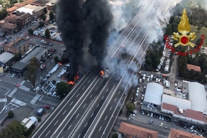 Esplosione Bologna, la replica dei produttori: “Pronti a fare la nostra parte”