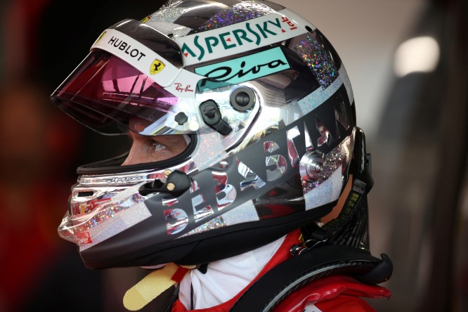 Vettel tranquillo nonostante il contatto col muro