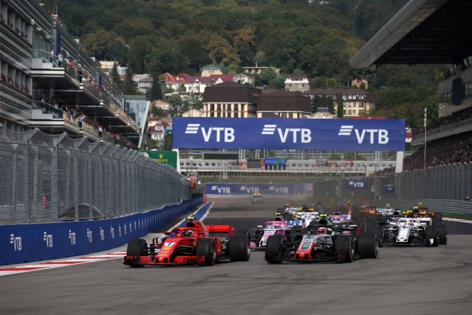 F1: Russian Grand Prix 2018 Free Practice 2 report-hamilton-leads